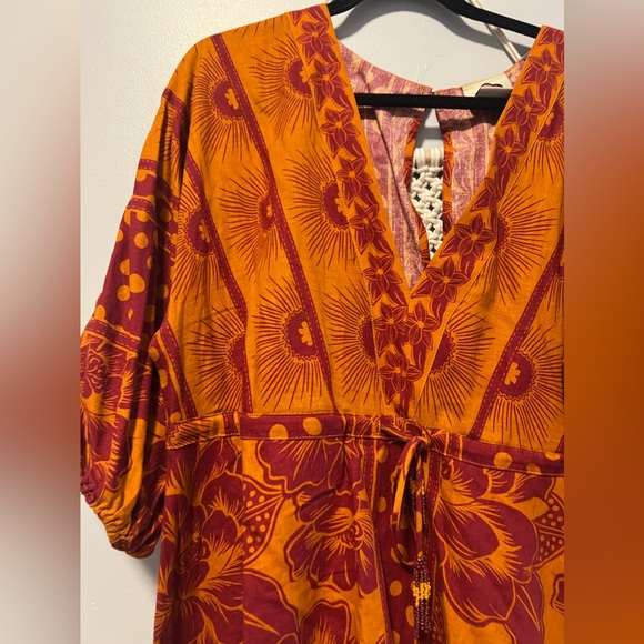 Farm Rio x Anthropologie Printed V Neck Tunic Dress - Picture 6 of 10